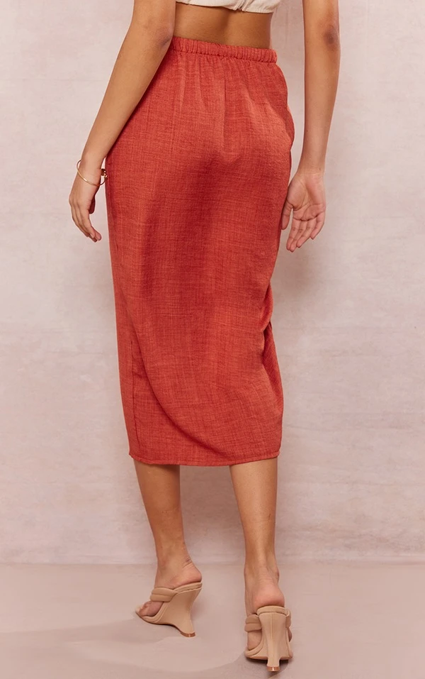 Jupe Mi-longue En Maille Tissée Chinée Rouille à Côté Froncé – Image 3