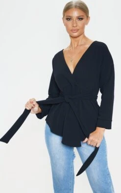 Chemisier Noir à Design Noué