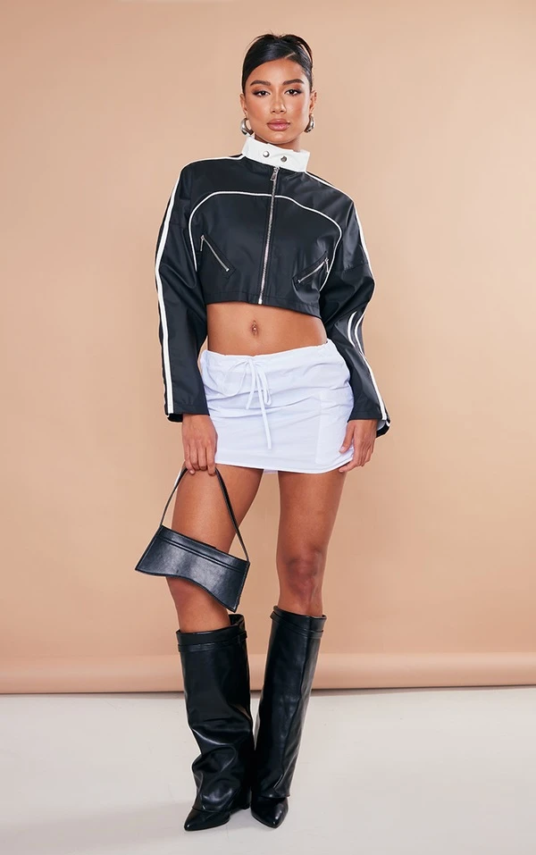 Micro Jupe Style Parachute Blanche à Côtés Froncés Et Cordons Ajustables à La Taille – Image 4