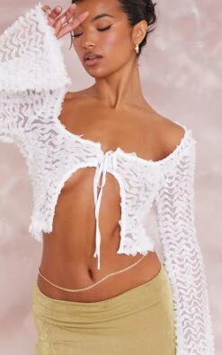 Blouse En Mousseline De Soie Blanche à Volants Et Manches Flare