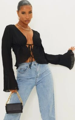 Blouse Plissée Transparente Noire Nouée Devant à Manches Flare