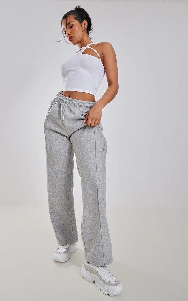 Crop Top Côtelé Doux Asymétrique Blanc Détail Bretelle – Image 3