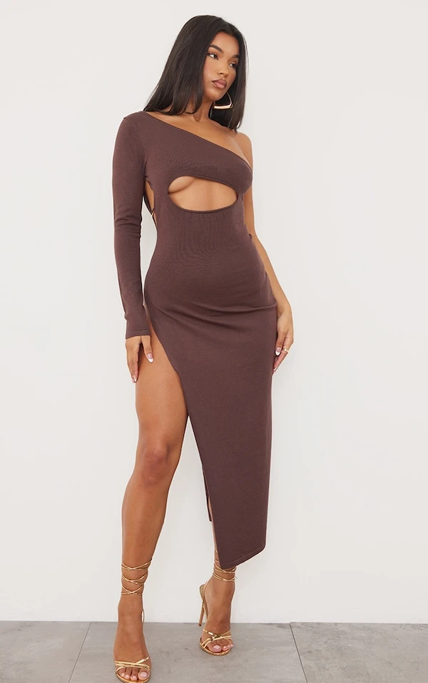 Robe Asymétrique Longue En Maille Tricot Chocolat – Image 2