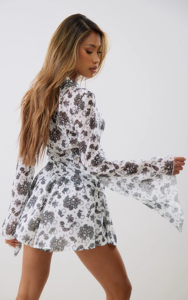 Blouse Ajustée En Mousseline De Soie Noir Imprimé Cachemire Froncée Nouée Devant – Image 2