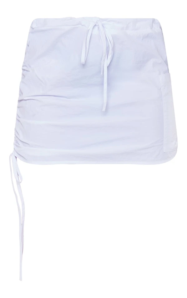 Micro Jupe Style Parachute Blanche à Côtés Froncés Et Cordons Ajustables à La Taille – Image 6